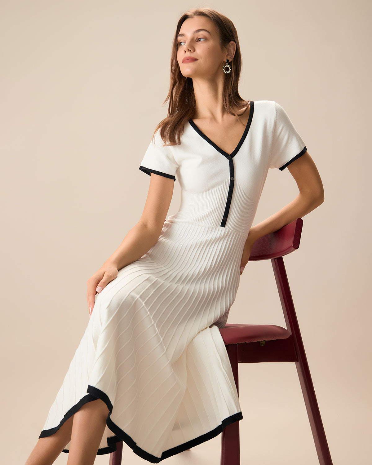 Polar Contrasting Sweater Midi Dress In White