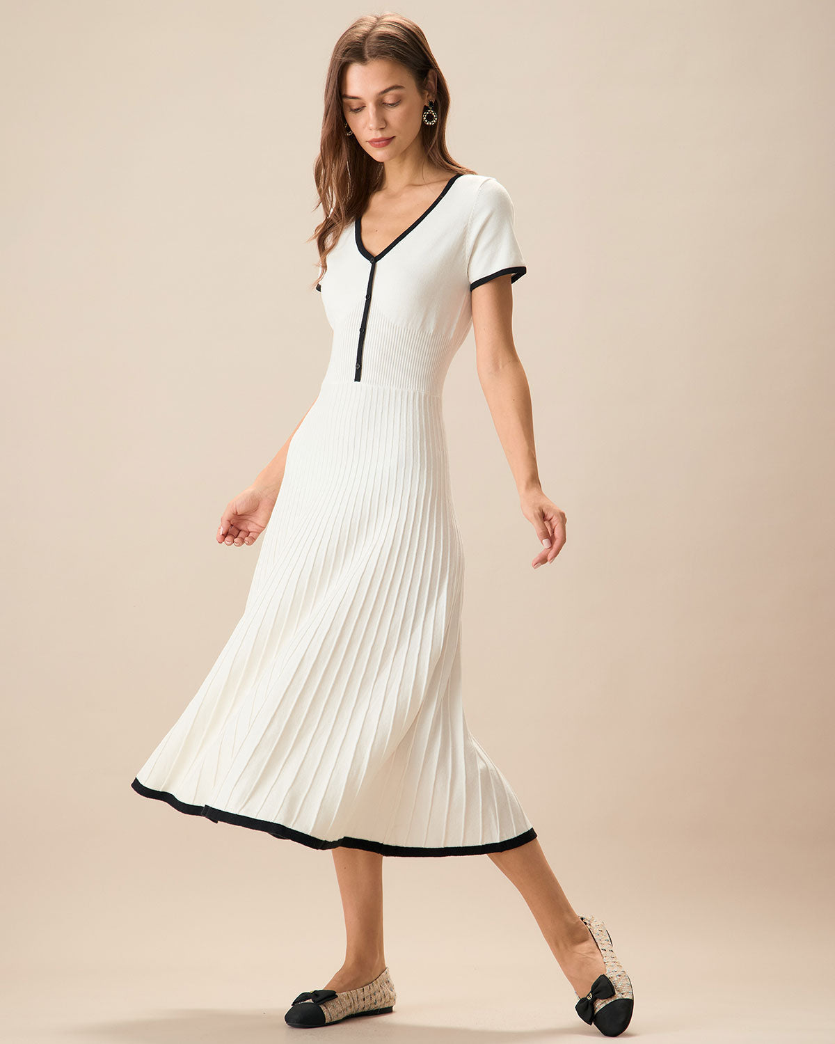 Polar Contrasting Sweater Midi Dress In White