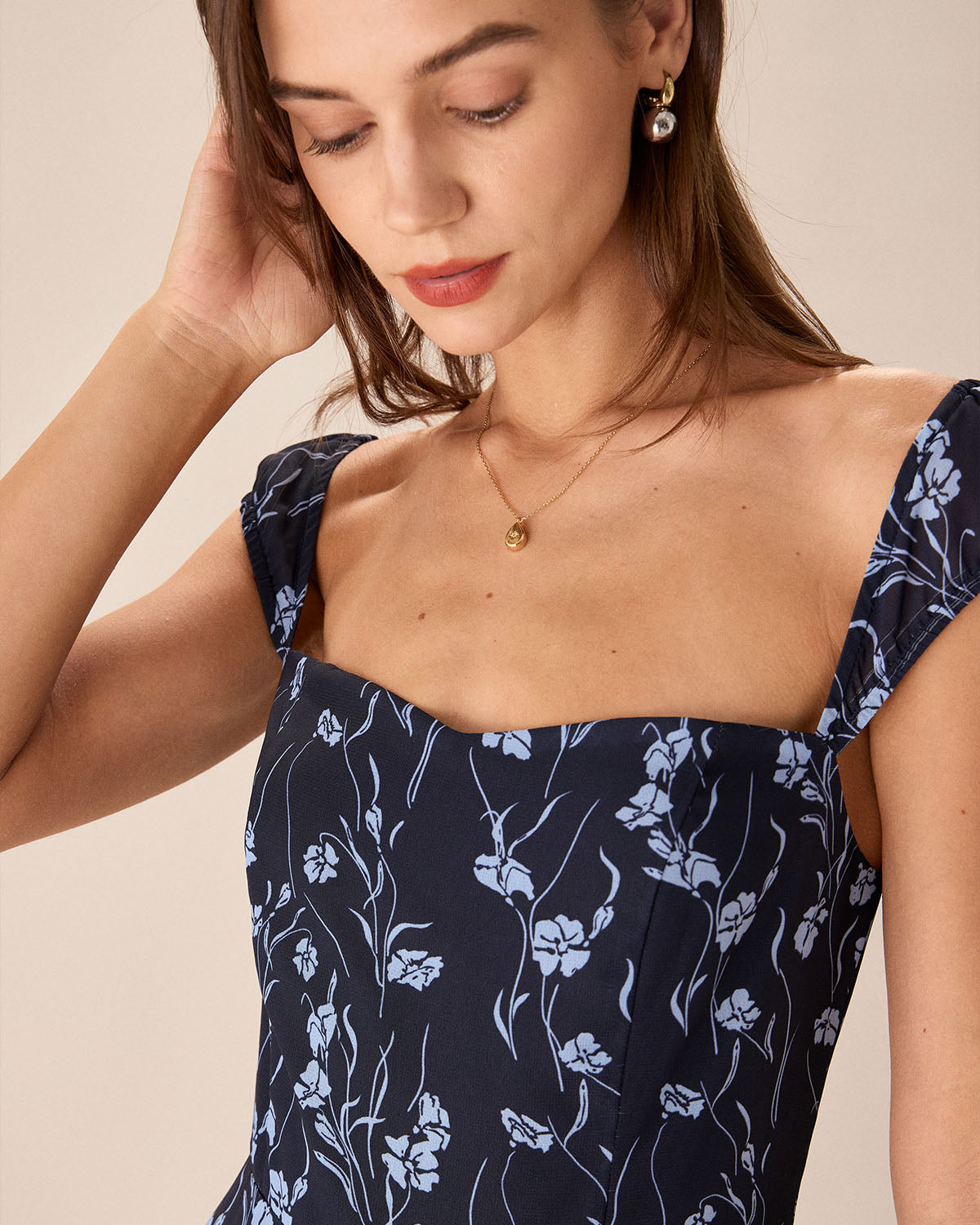 Fiery Floral Sweetheart Neck Midi Dress