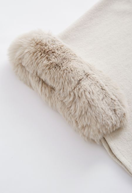 Stylish Bowknot Faux Fur Poncho