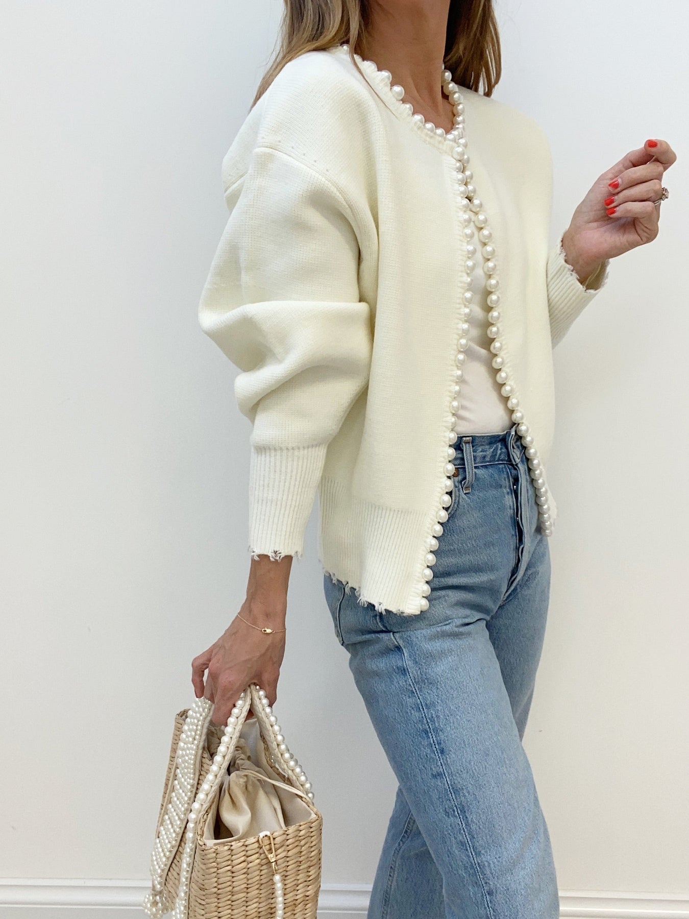 Pretty Edge Distressed Hem Cardigan
