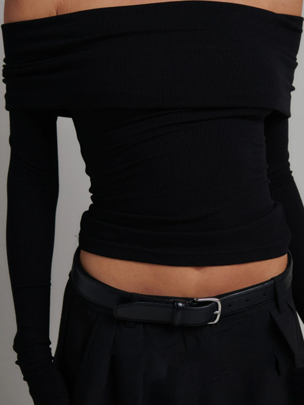Folded Edge Off-Shoulder Long Sleeve Crop Shirt