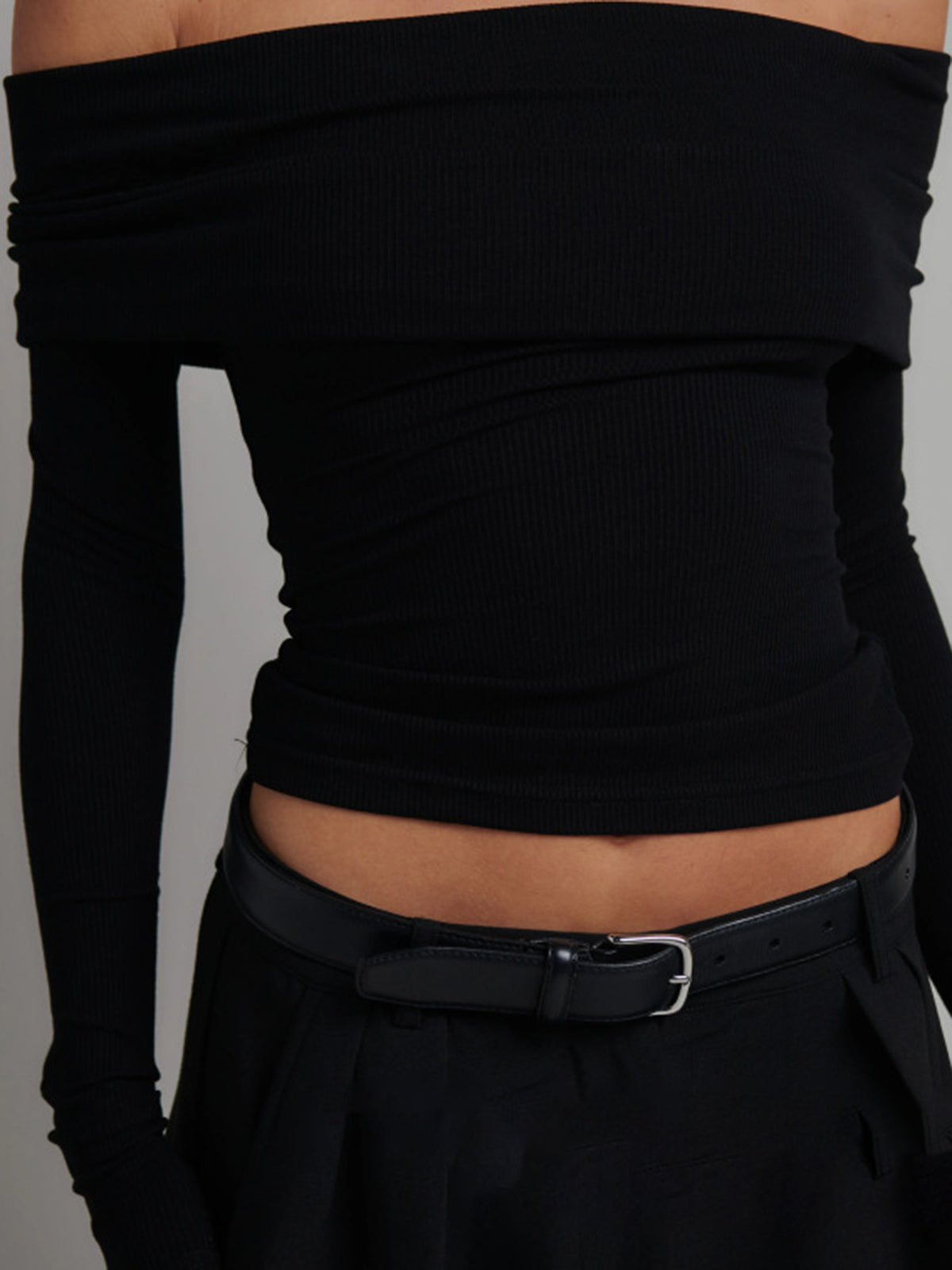 Folded Edge Off-Shoulder Long Sleeve Crop Shirt