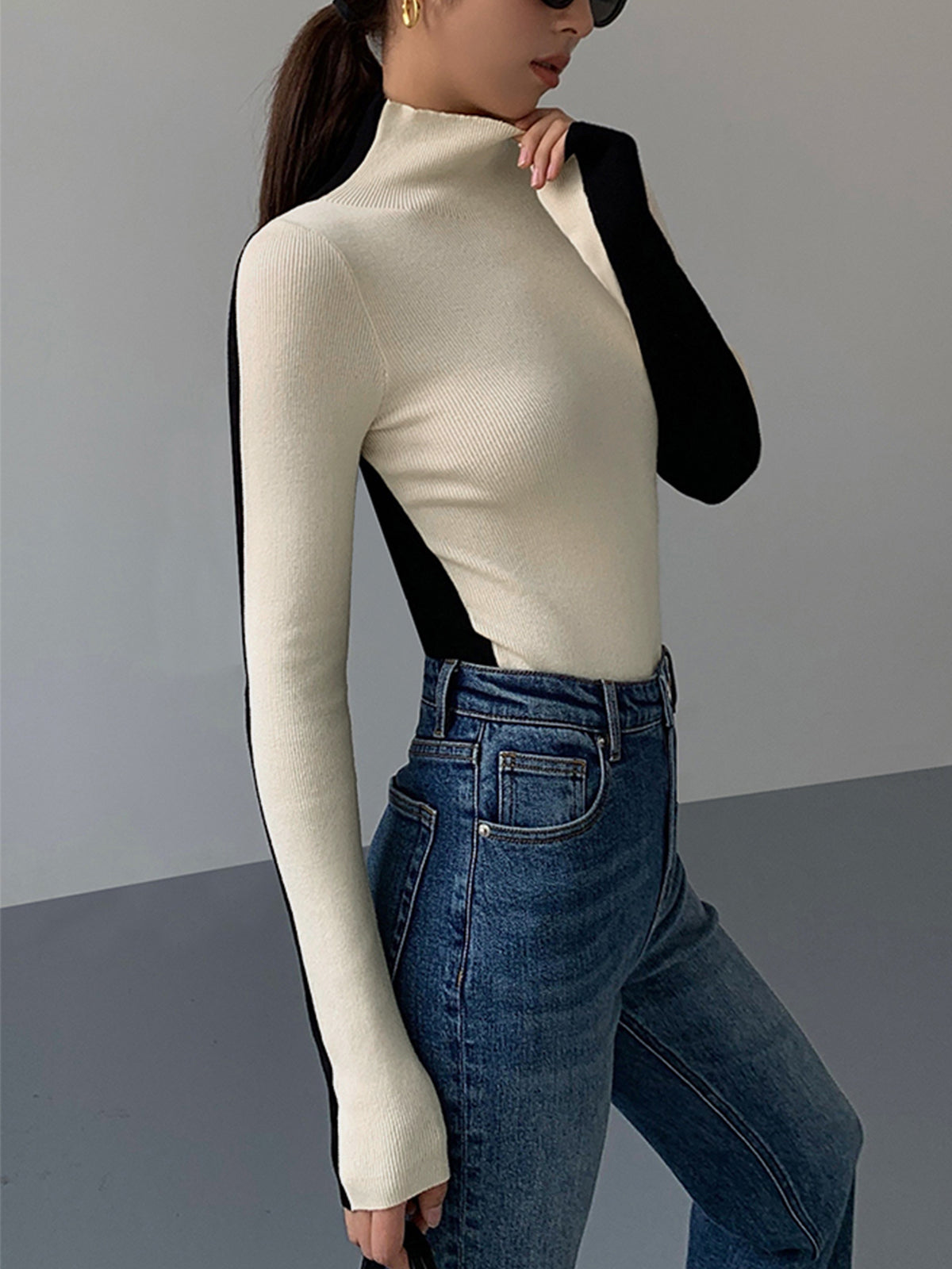 Eva Two Tone Chic Long Sleeve Knit Top