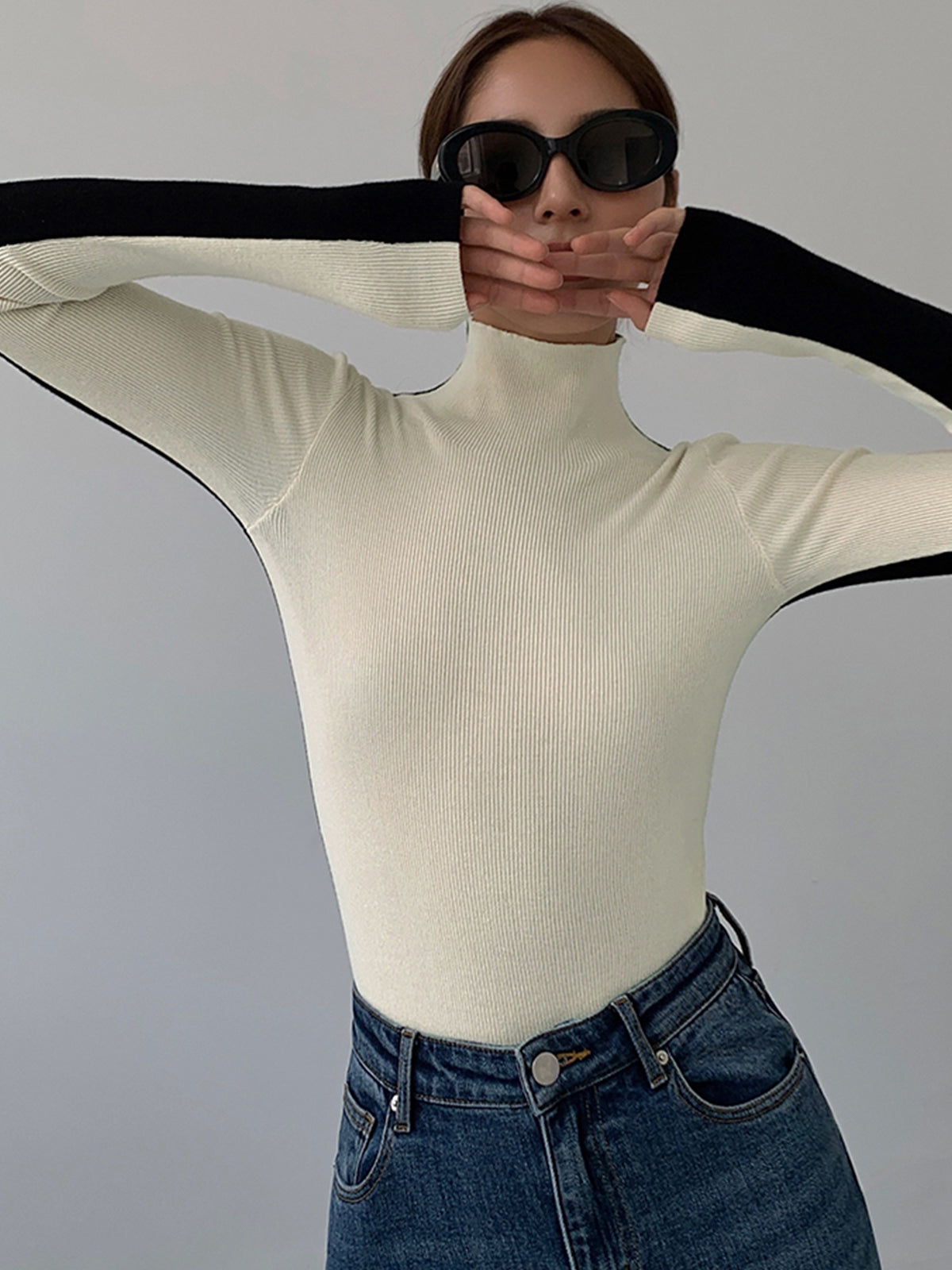 Eva Two Tone Chic Long Sleeve Knit Top