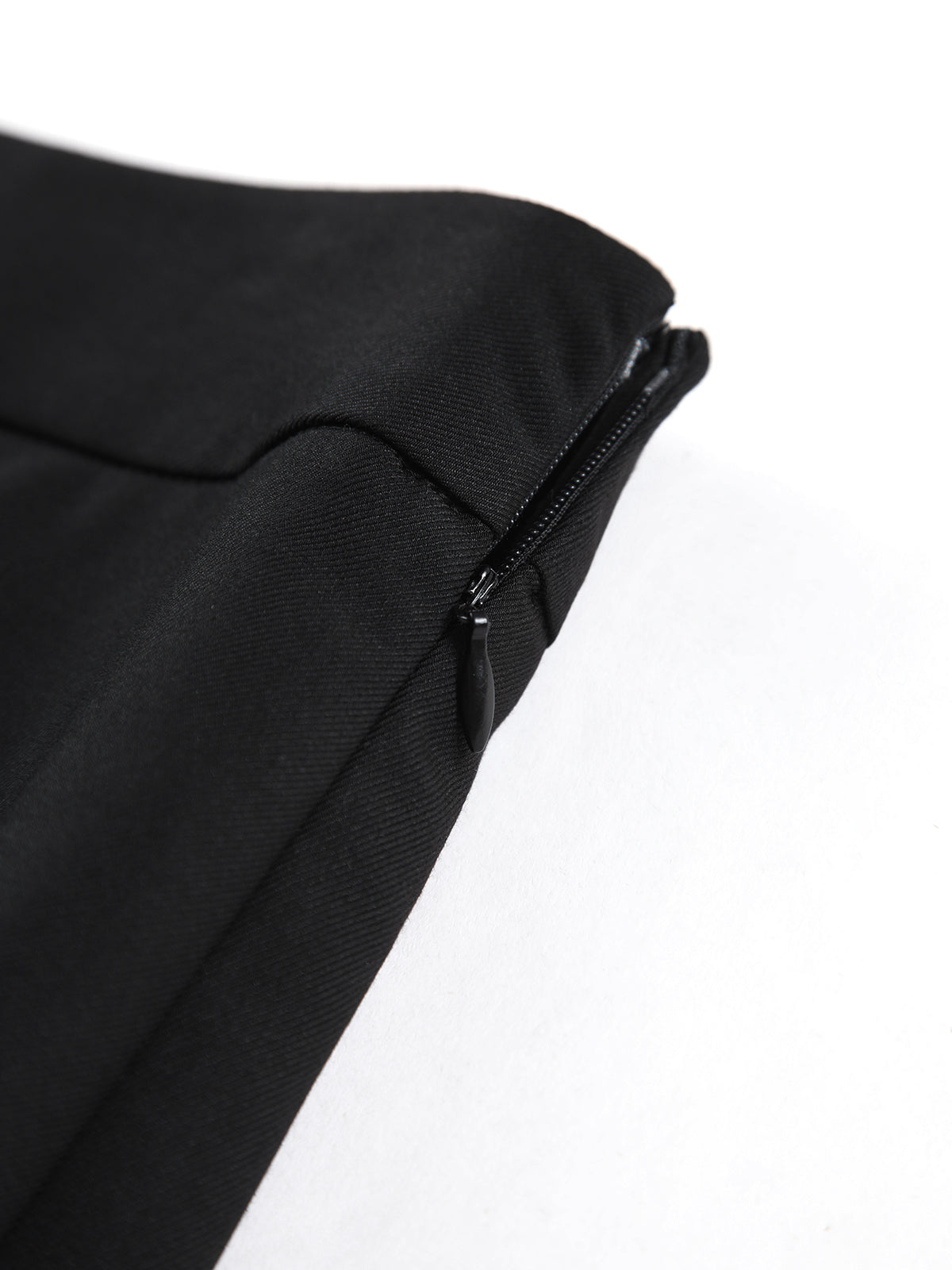 Contrast Hour Two-Tone Pleated Long Skirt