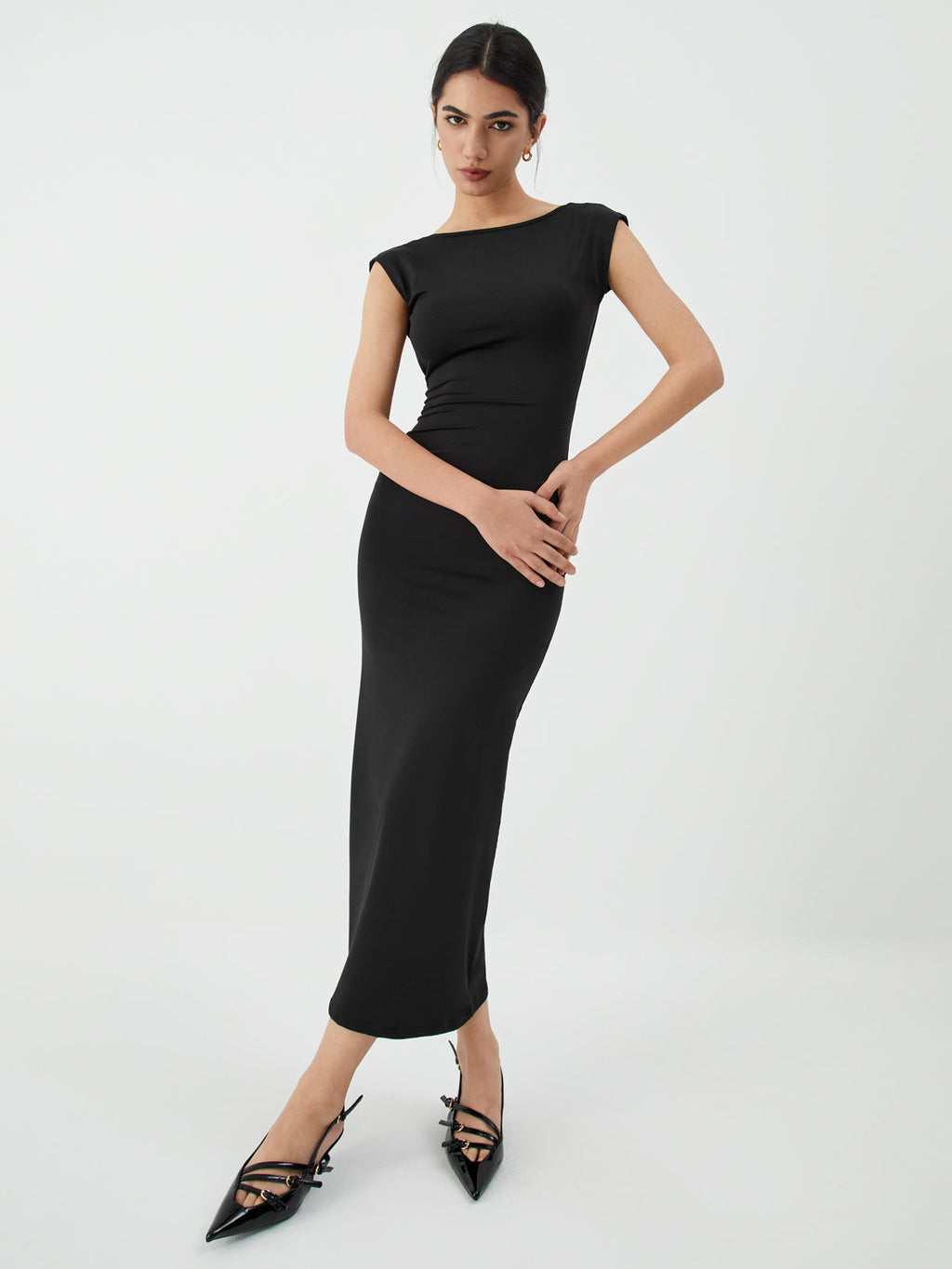 Rare Elegance Solid Backless Midi Dress