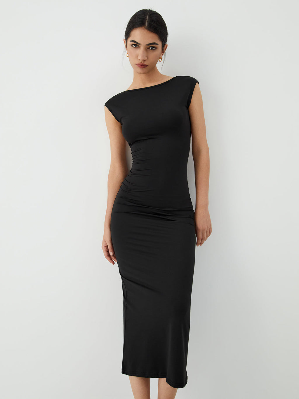 Rare Elegance Solid Backless Midi Dress