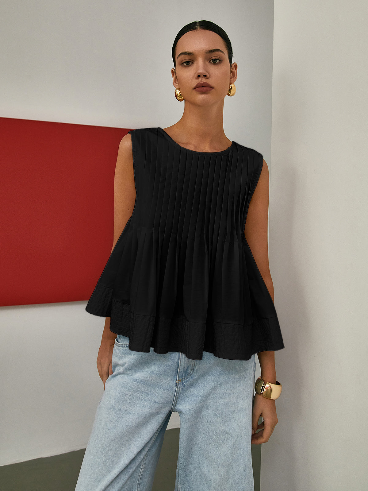 Petal Pleated Peplum Sleeveless Blouse