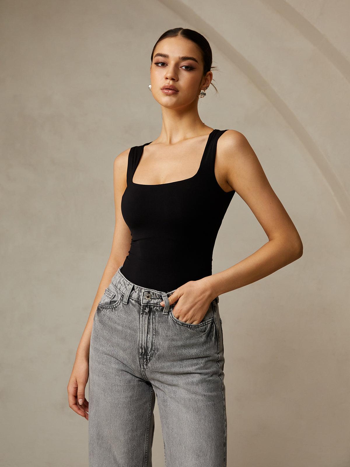 Breezy Casual Plain Strappy Top