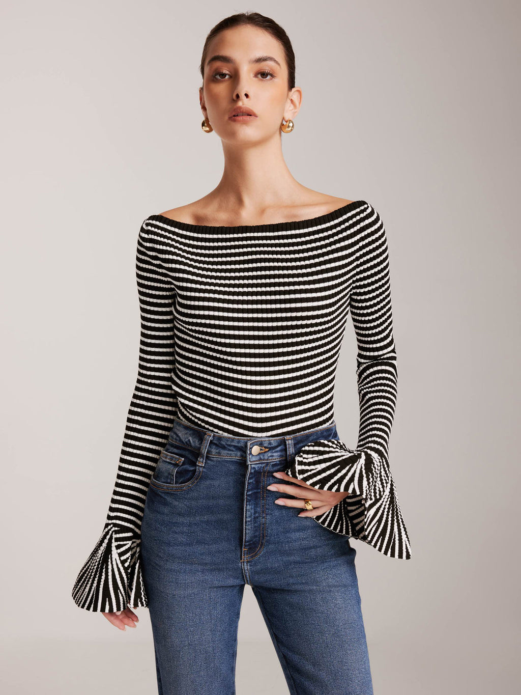 Magic City Striped Ruffle-Sleeve Knit Top