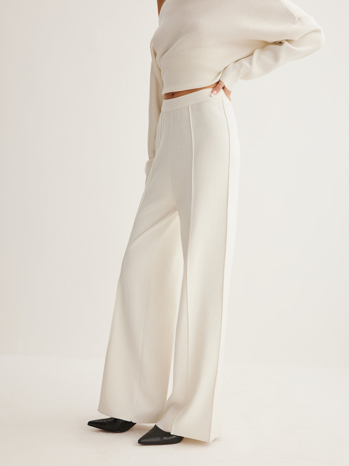 The Tailored Wool-Blend Piping Pants