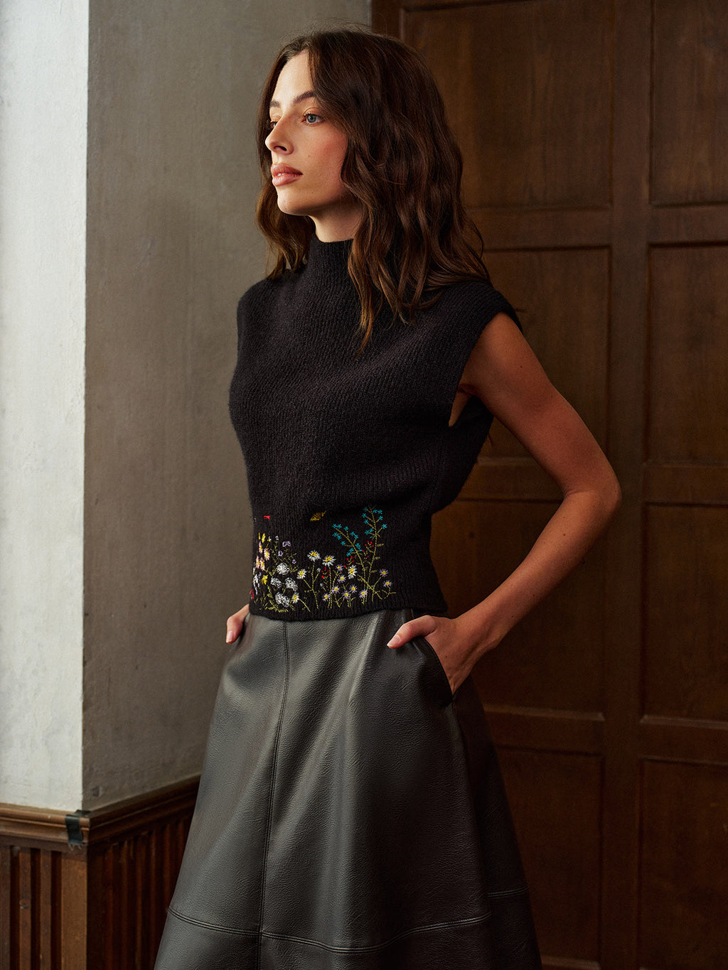 Garden Party Embroidery Floral Sweater Vest