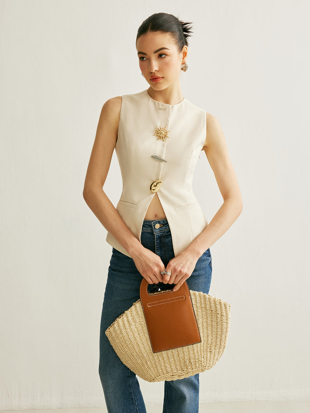 Bold Edge Metal Detail Split Vest