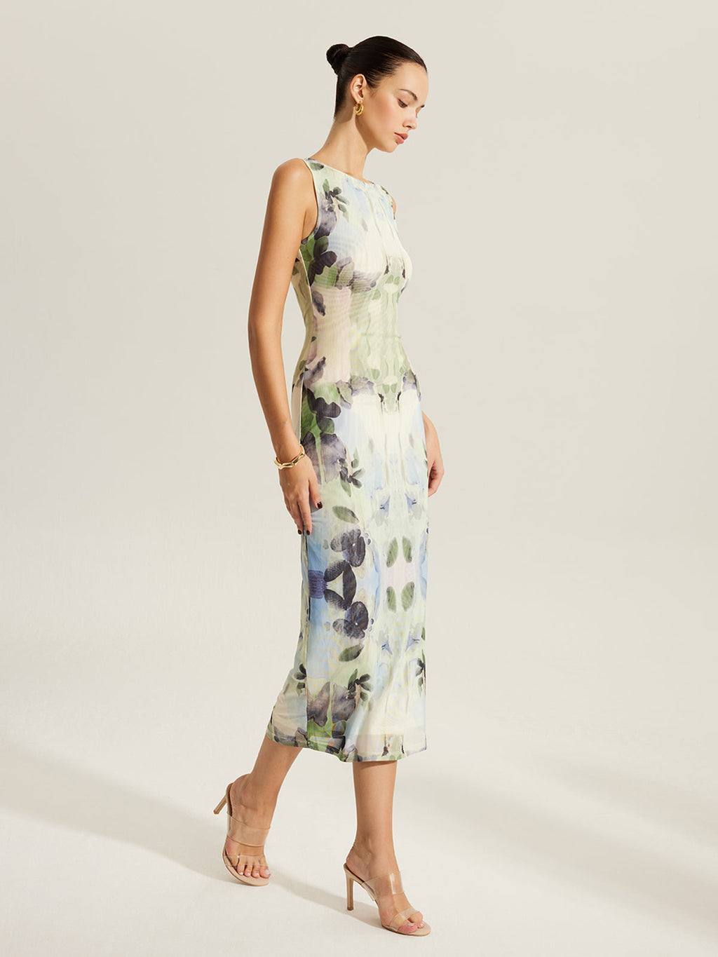 Soft Era Floral Sleeveless Mesh Dress