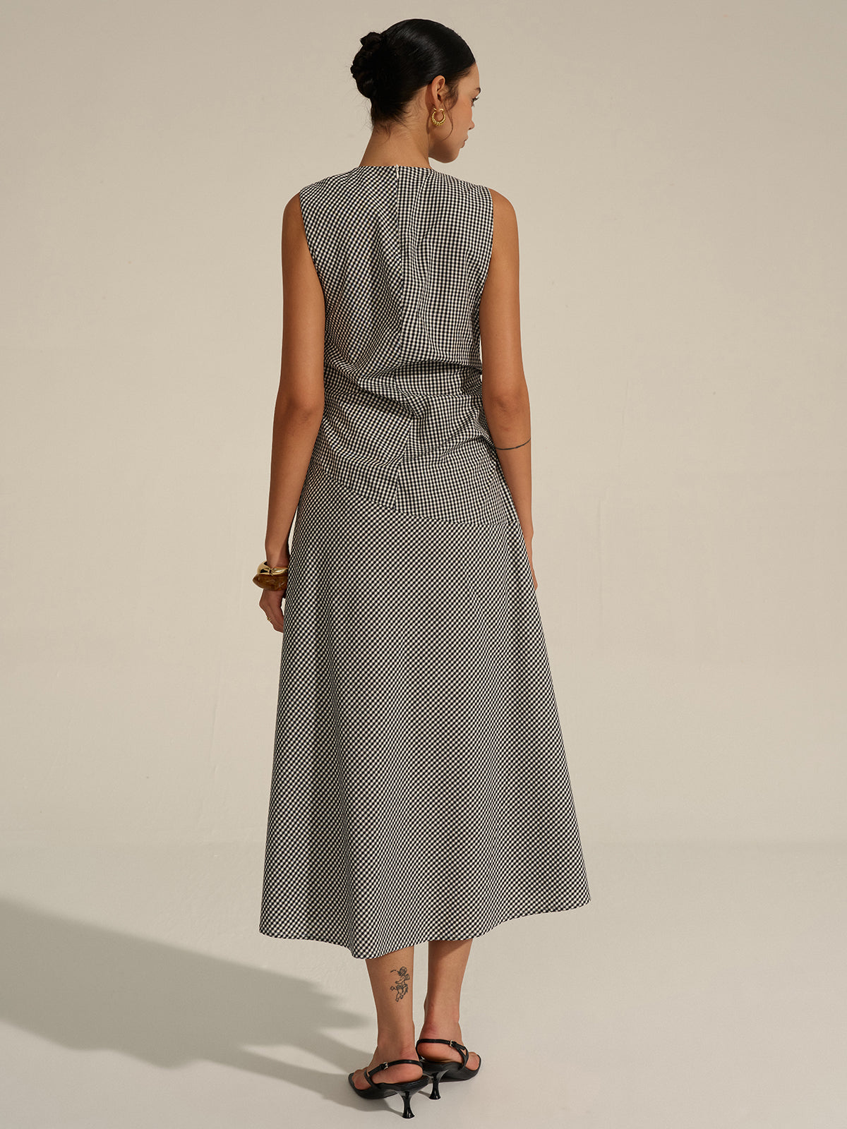 Prairee Classic Midi Dress