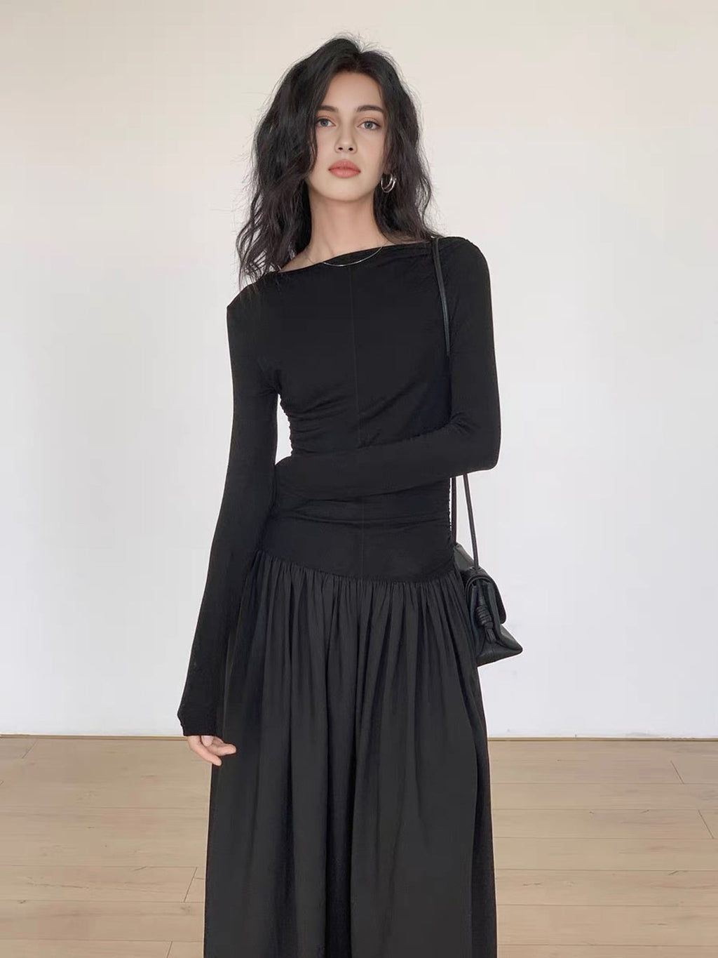 Woven Dreams Pleated Knit Long Sleeve Midi Dress