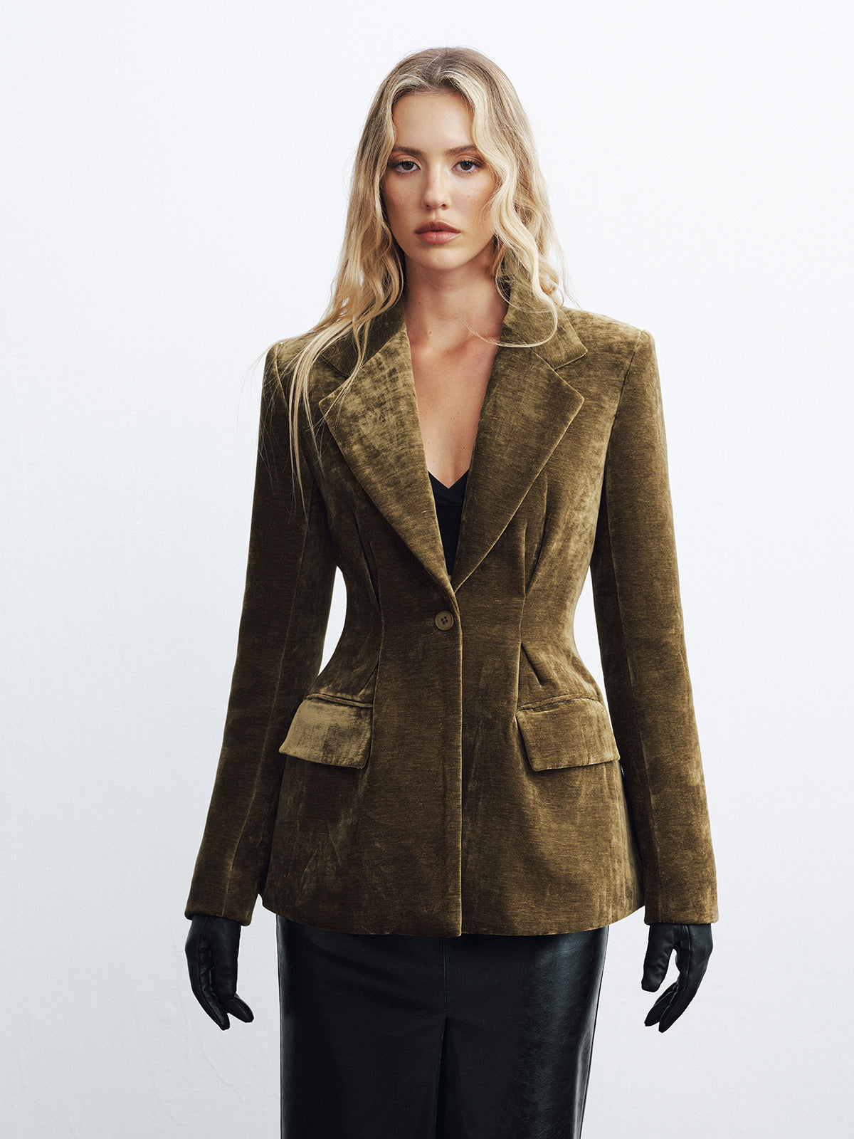 Dee Velour Single Button Blazer