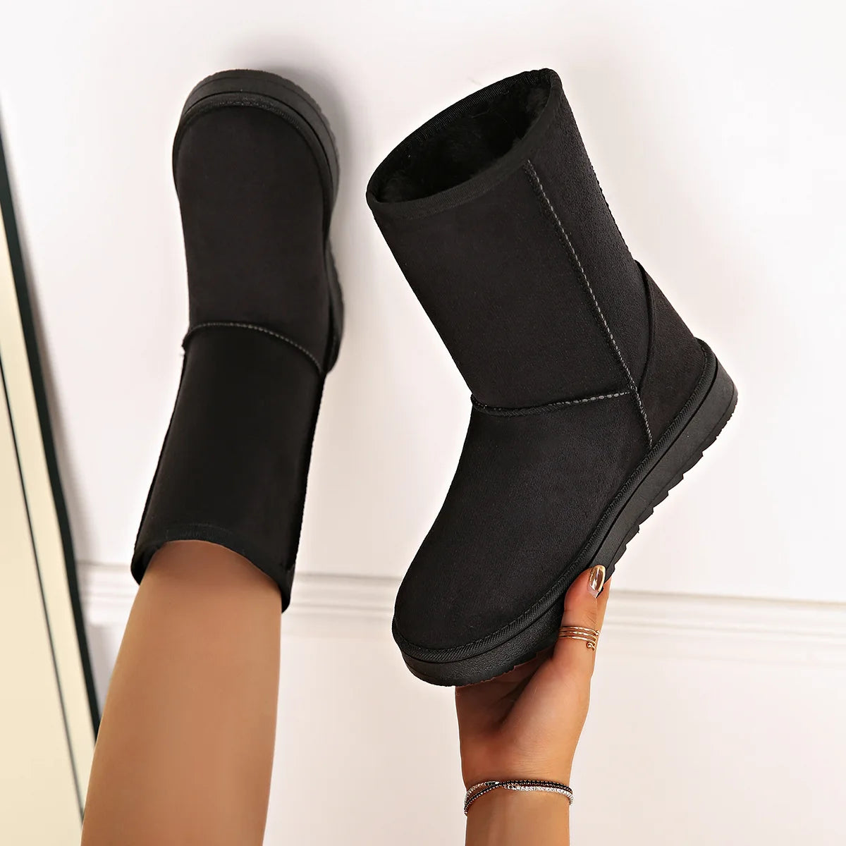 Melbourne Mid Calf Waterproof Snow Boots