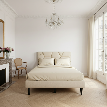 Back Wall Centered - Brown Bedding