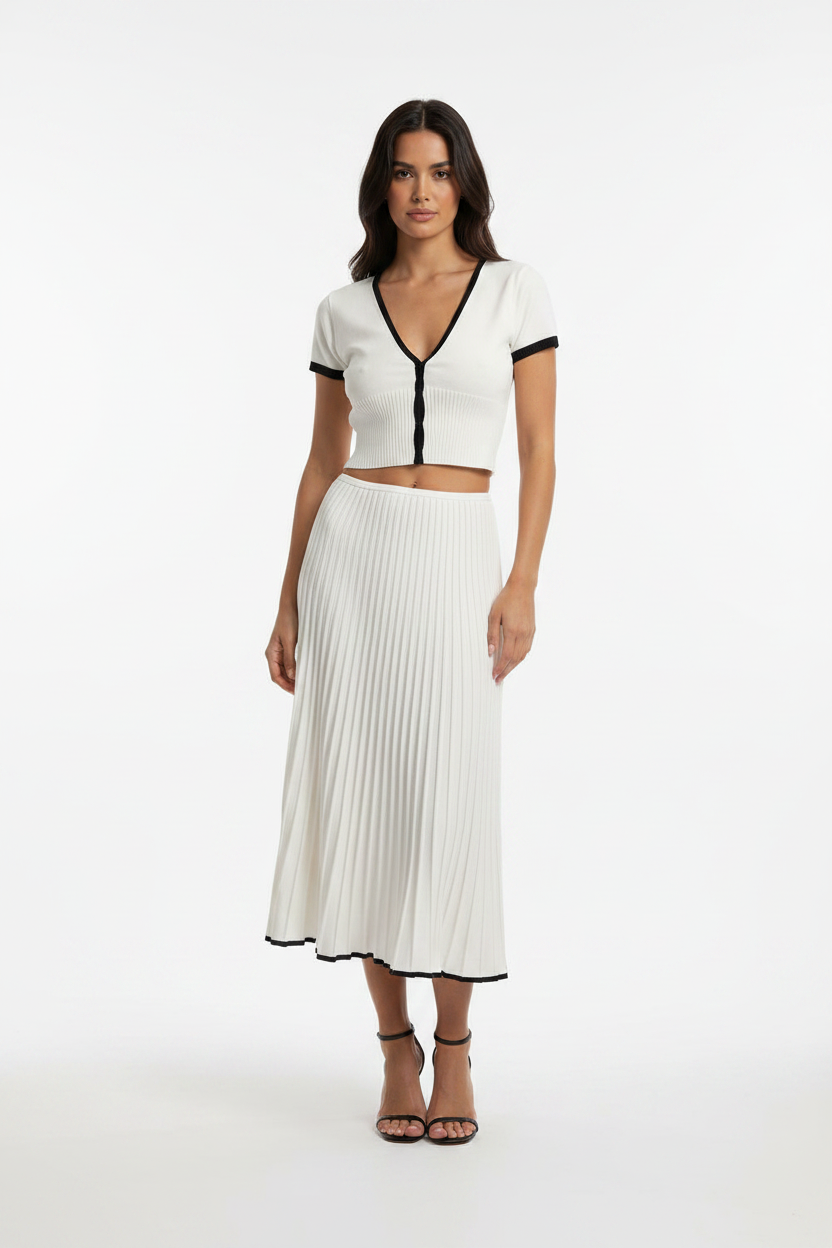 Hero – White Ribbed Knit Set