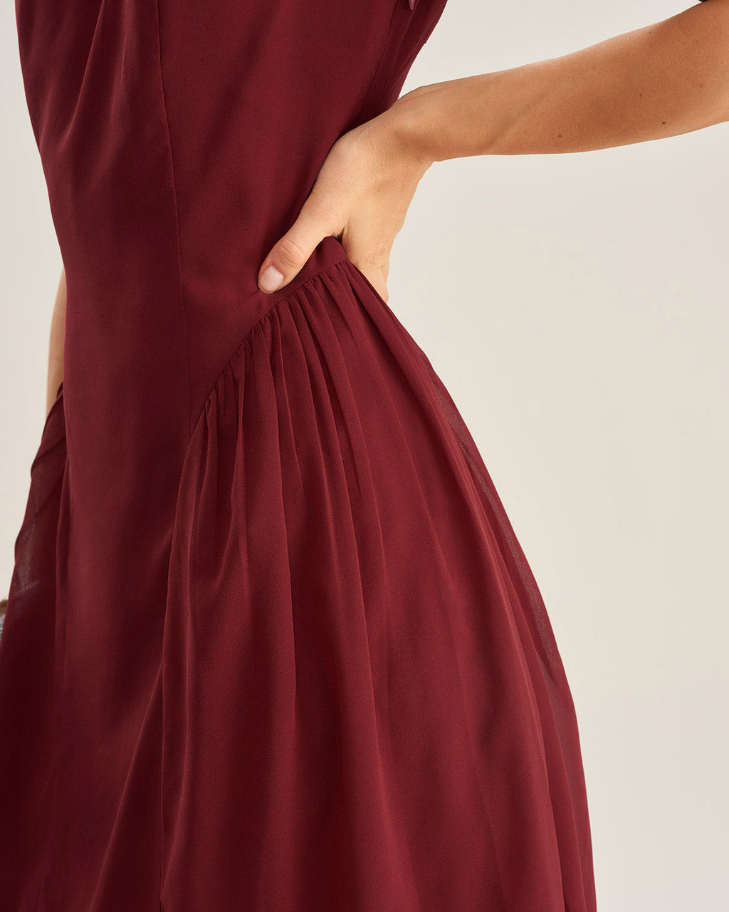 Bliss Sleeveless Midi Dress In Red
